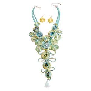 Beautiful Bib Wire necklace set